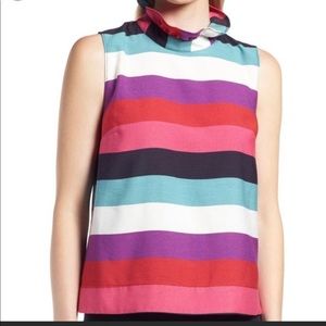 1901 sleeveless ruffle collar top